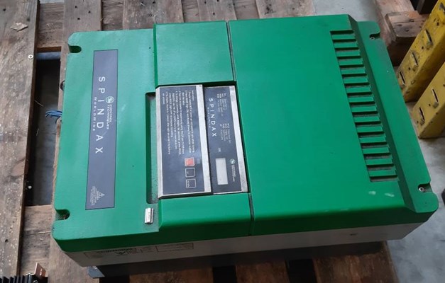 Azionamento mandrino CONTROL TECHNIQUES modello spindax uscita 18,5 kw USATO